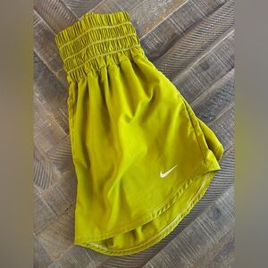 Nike Green Dri-Fit Shorts / Size S